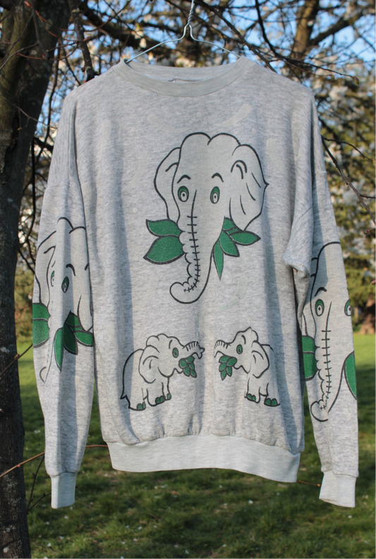 90s Elephant Sweatshirt