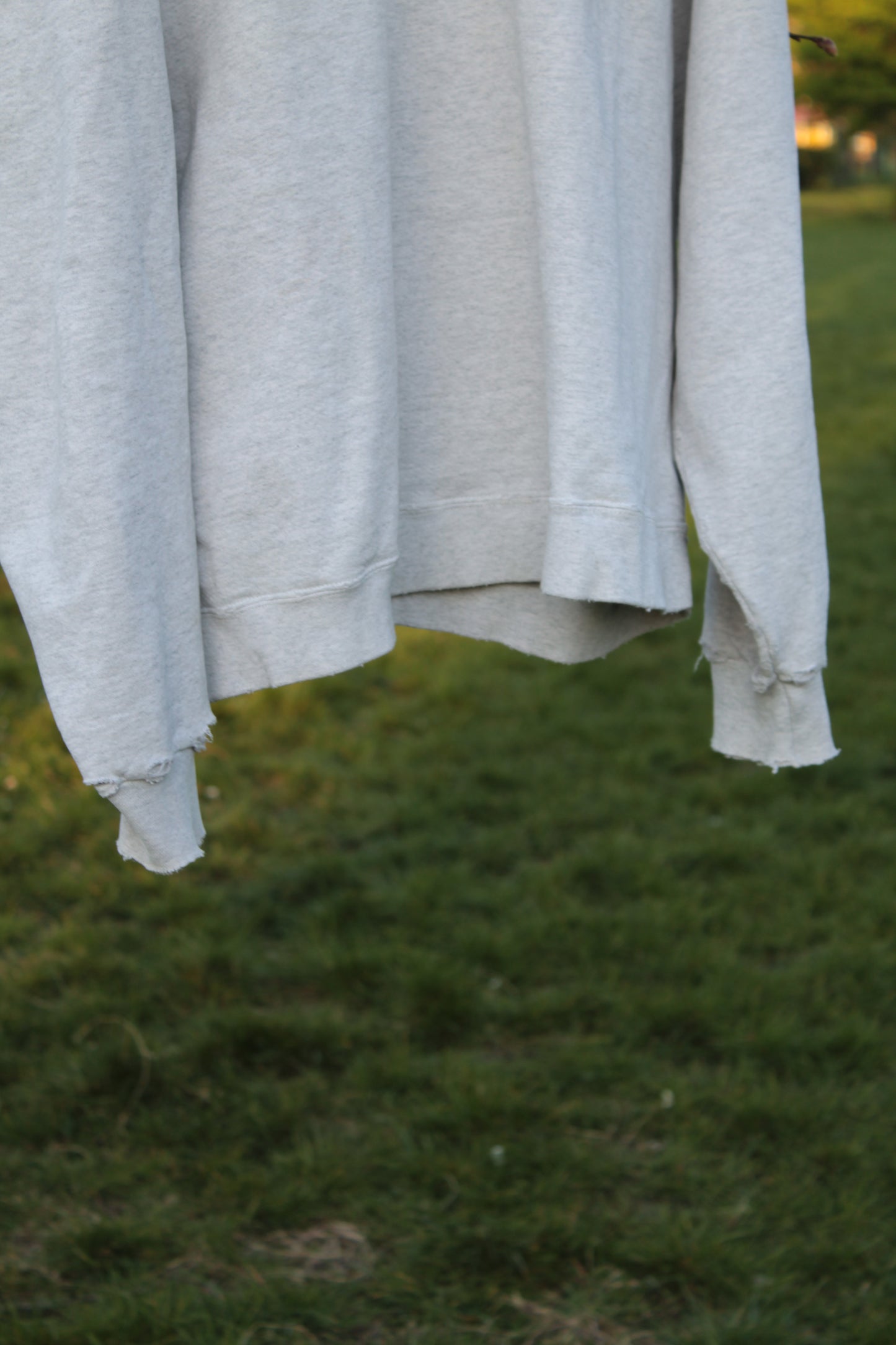 00s Sweatshirt with chest pocket